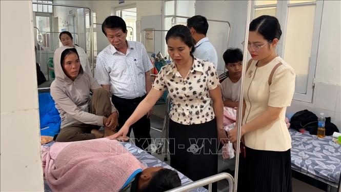 Vụ nghi ngộ độc tại Quảng Trị: Số bệnh nhân nhập viện tăng lên 64 người
